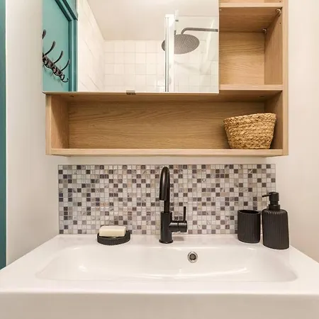 شقة Epicia - Chic 2br In Center, Next To Train Station - By Cozee *